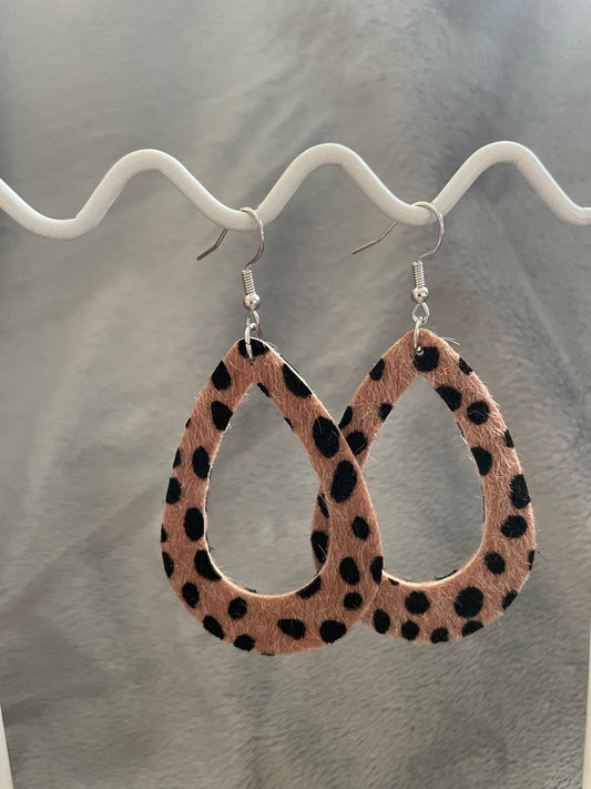 Open teardrop