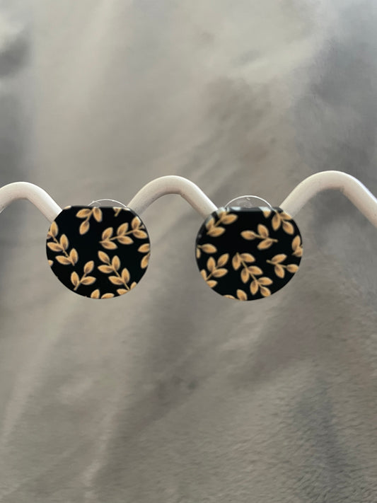Leafy studs