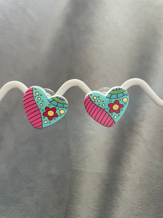 Pattern heart stud 2