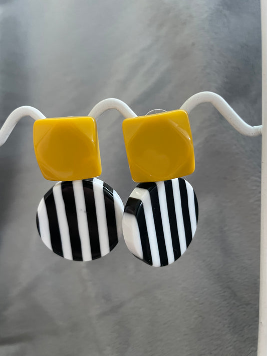 Black, white and yellow dangles