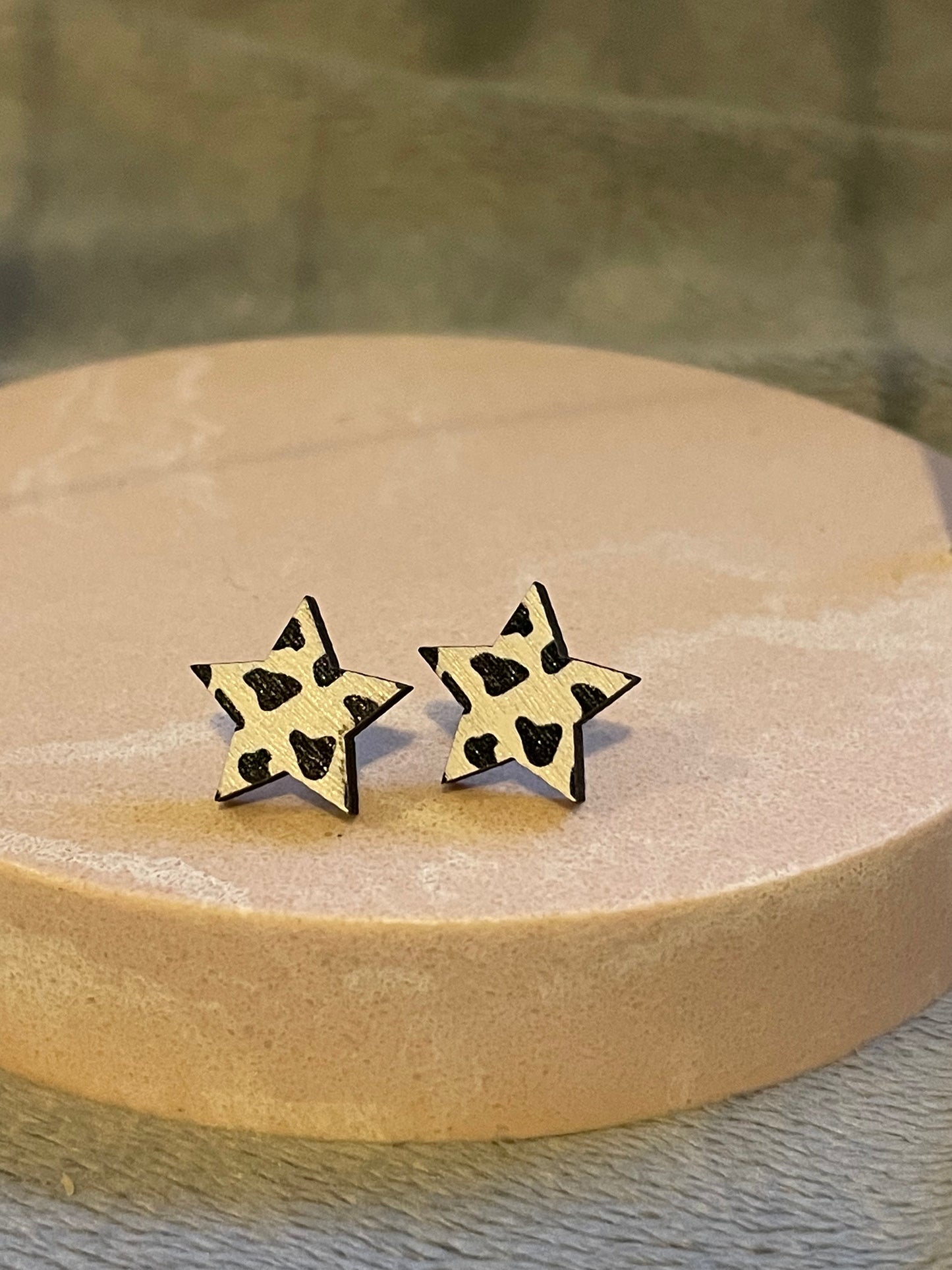 Cow print stars