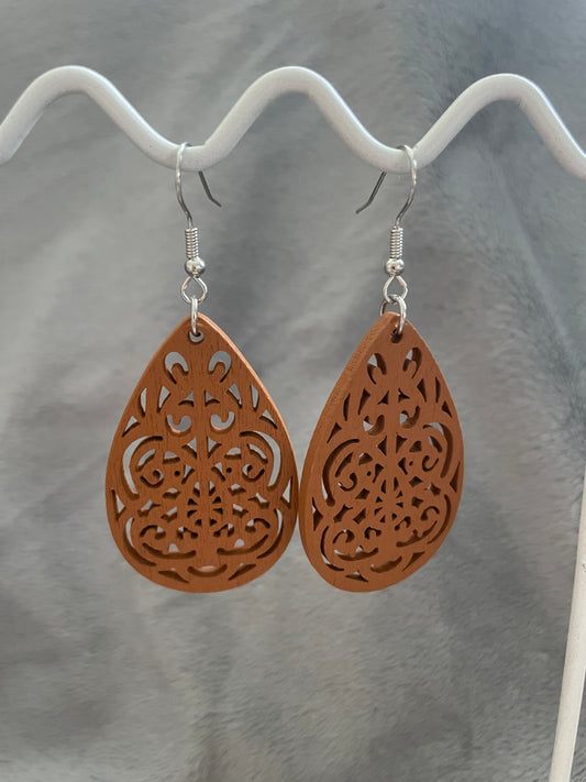 Light brown timber teardrop