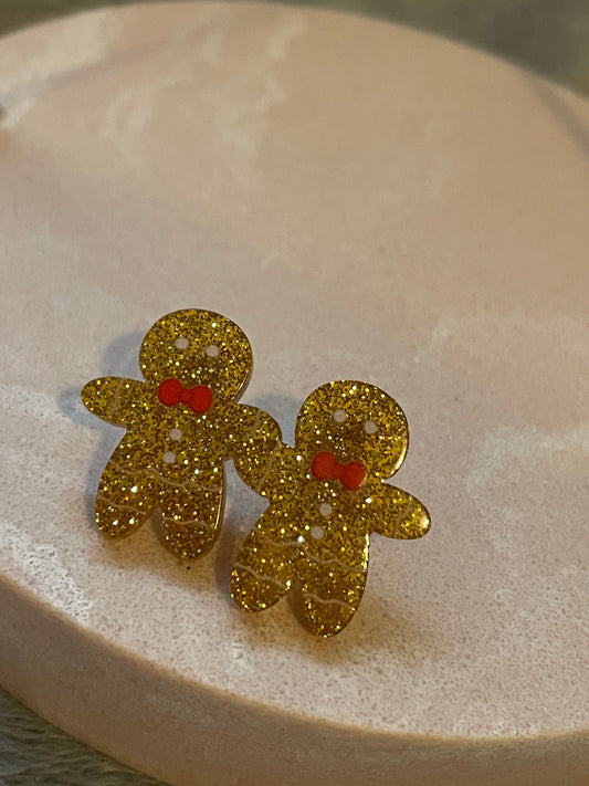 Gingerbread studs